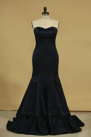 2024 Sweetheart Mermaid Satin Evening Dresses Sweep Train
