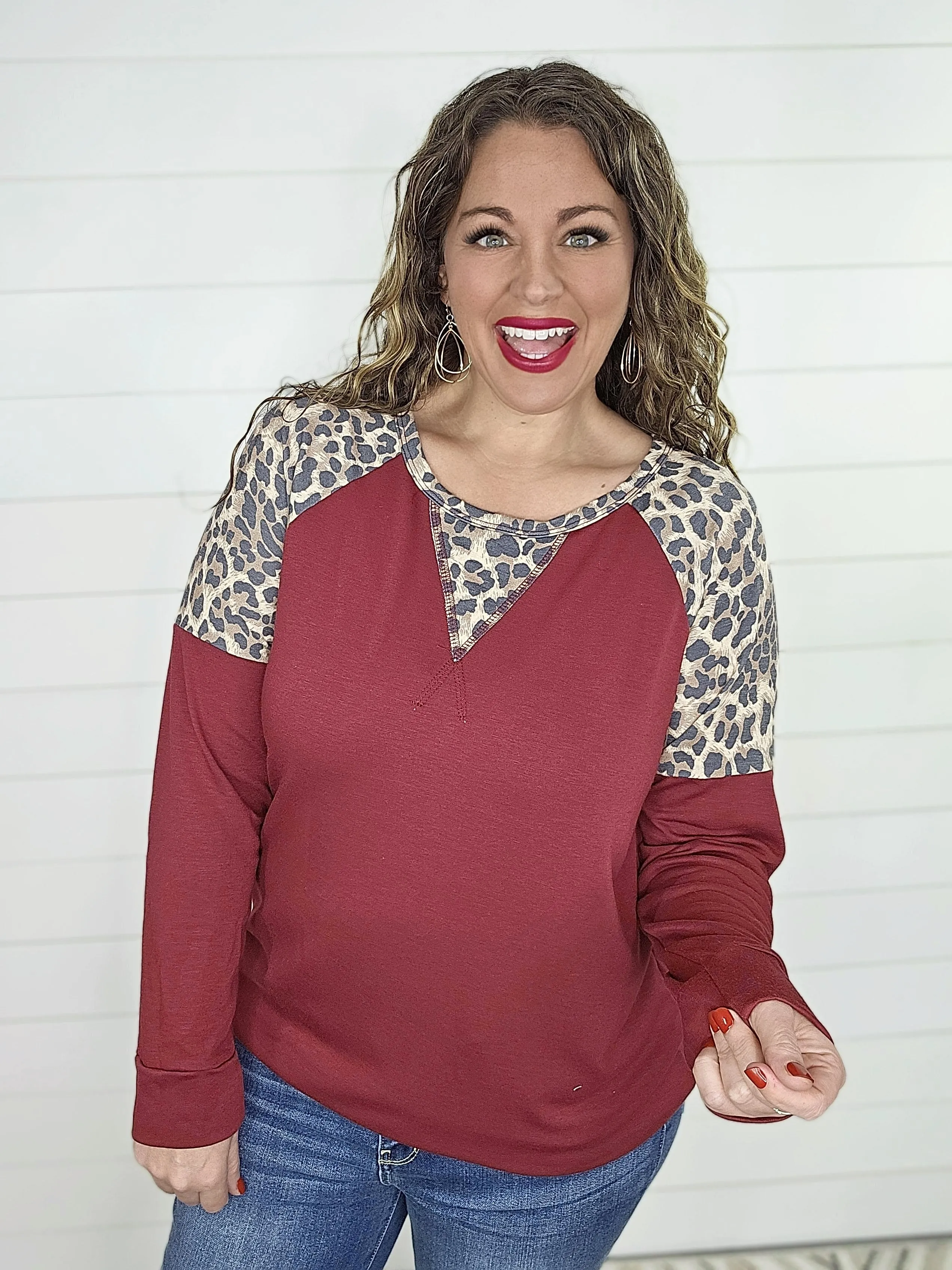 BURGUNDY KNIT/ANIMAL PRINT TOP