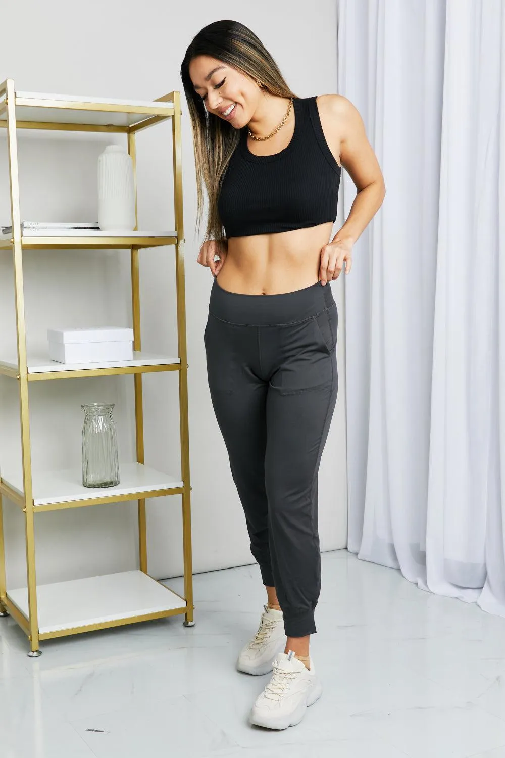 Casual Comfort Wide Waistband Cropped Joggers
