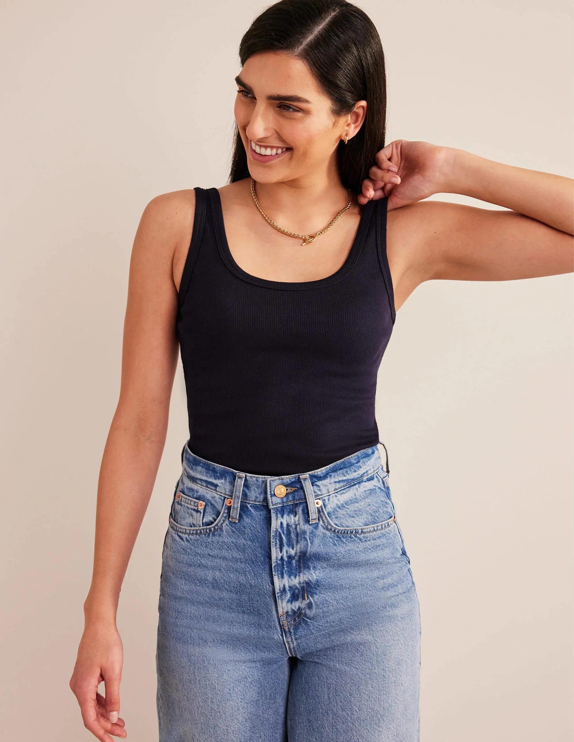 Cotton Ribbed Scoop Vest-Navy