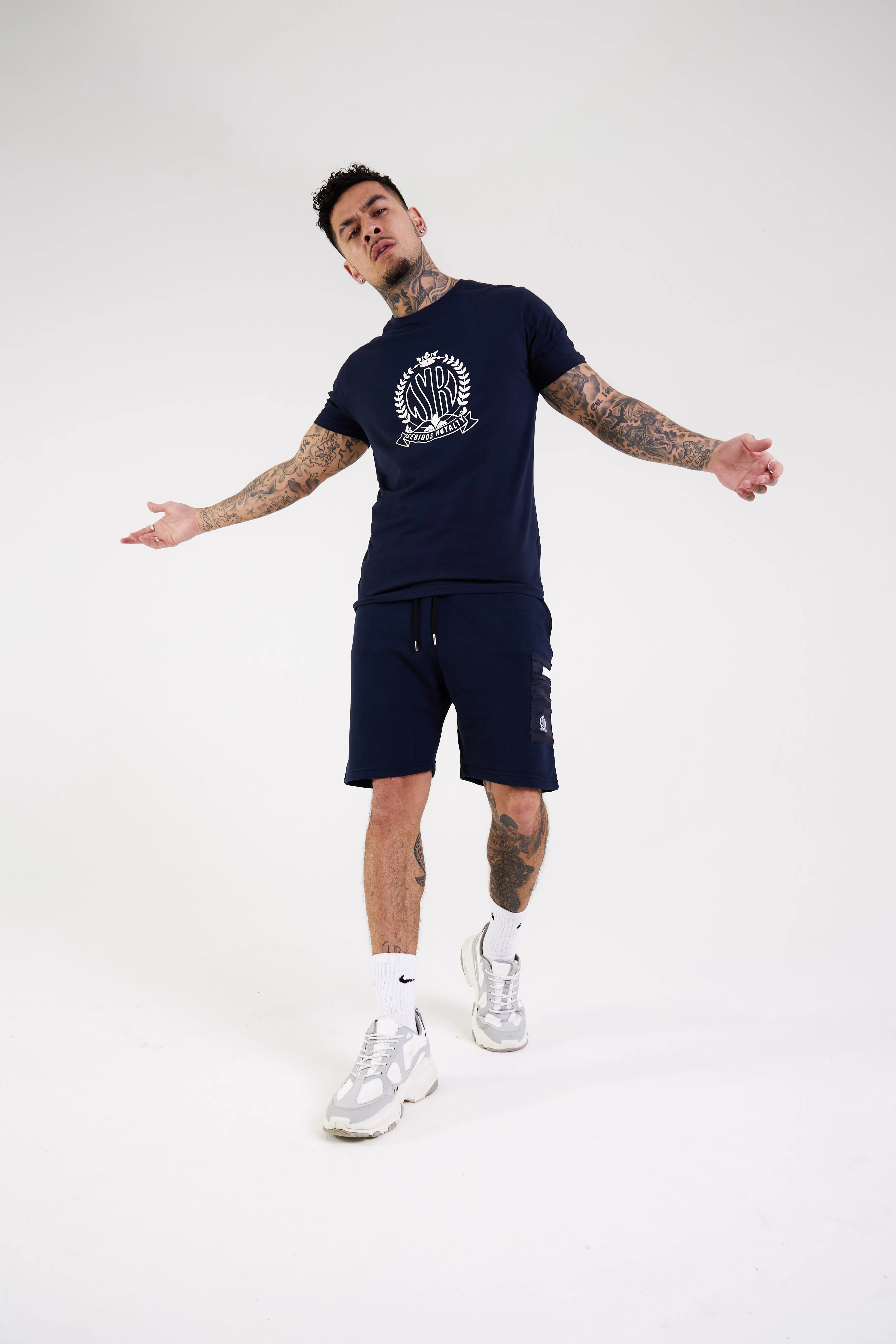 Crest Print T-shirt - Navy