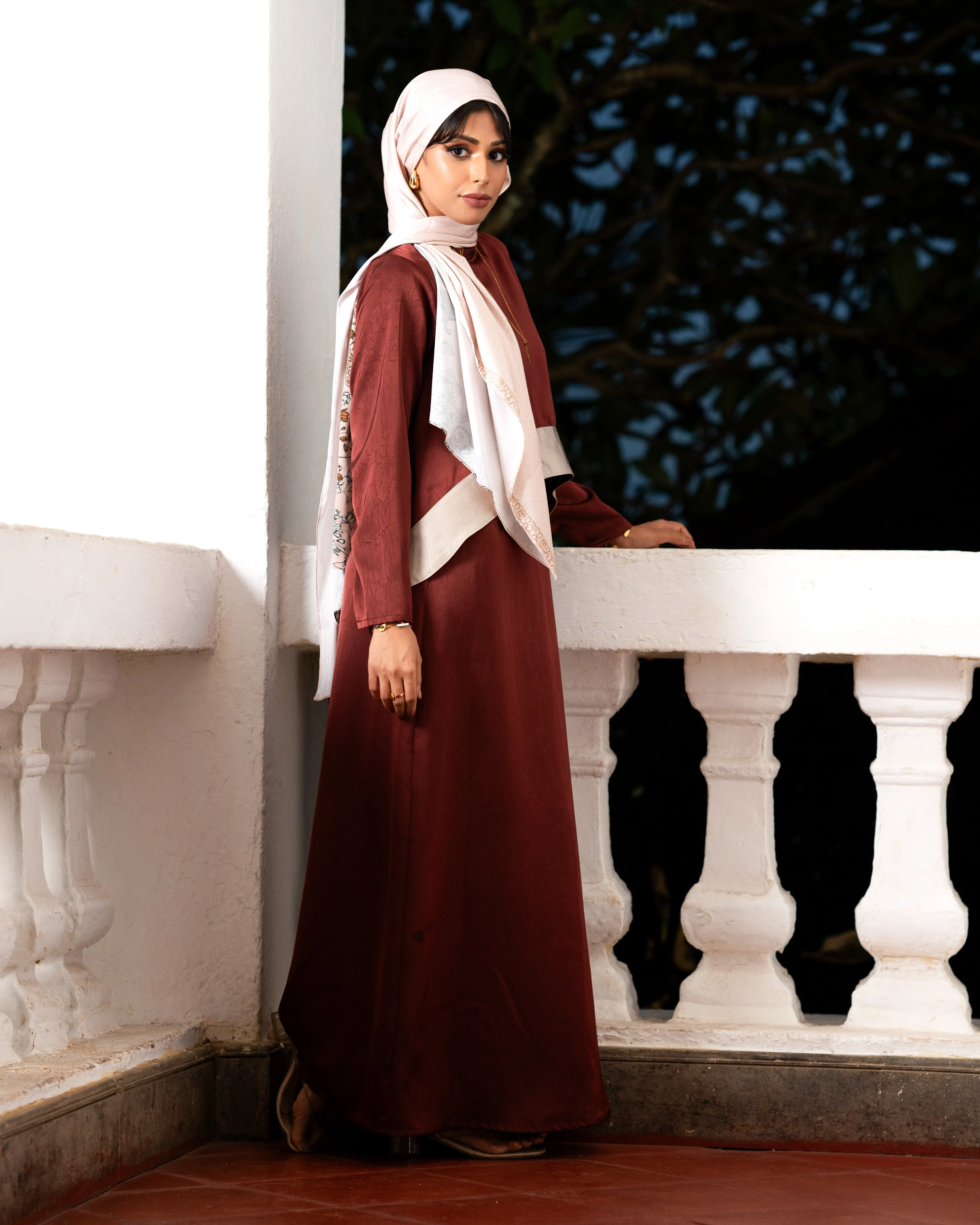Crushed Satin Color-Block Long Sleeve Maxi Dress 59761
