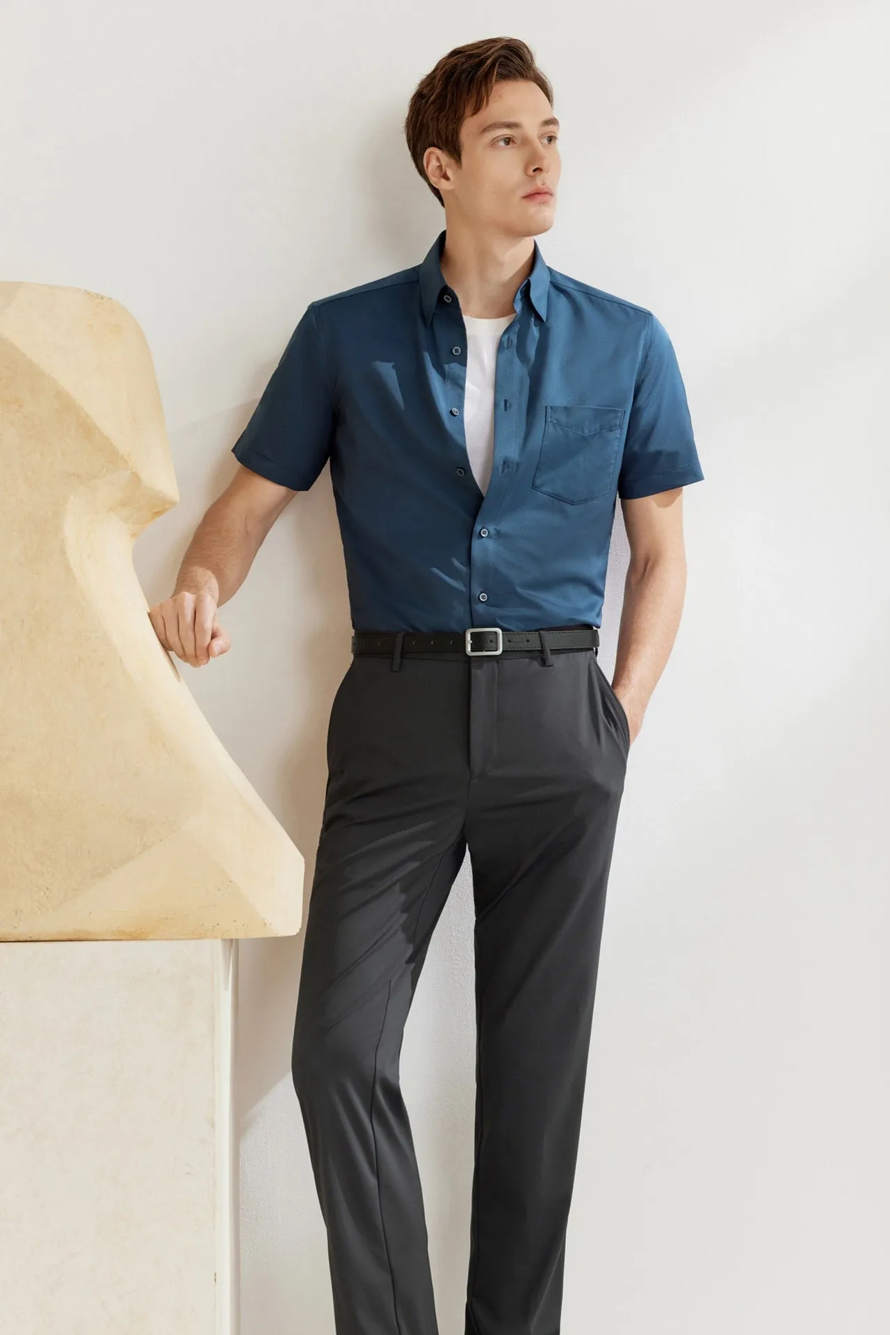 Dry Wicking & Stretch Poplin Shirt in Smart Fit Short Sleeve with Chest Pocket