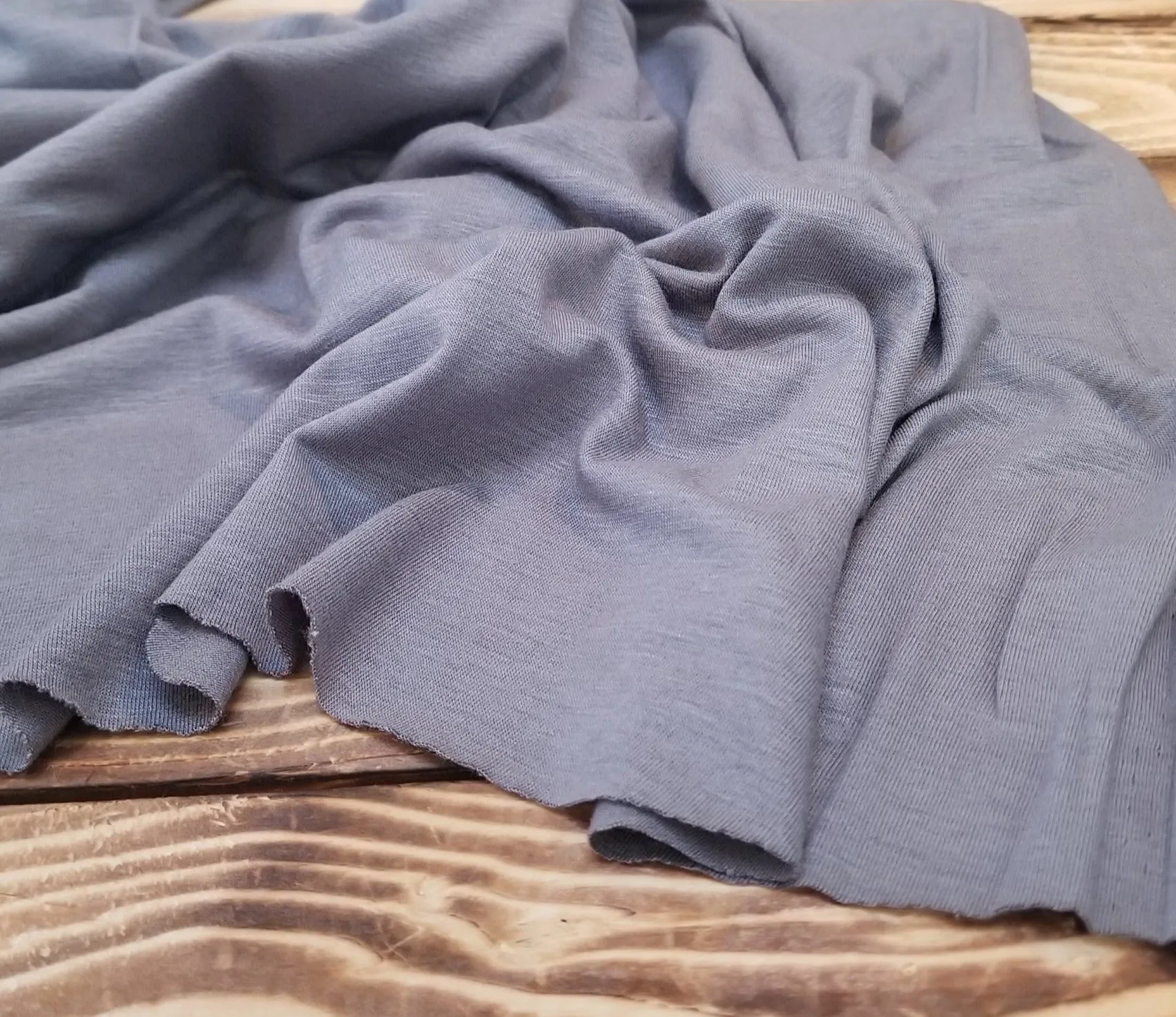 End of Bolt: 4 yards of Designer Deadstock Rayon Wool Slub Stretch Jersey Gray 5.5oz Knit- remnant