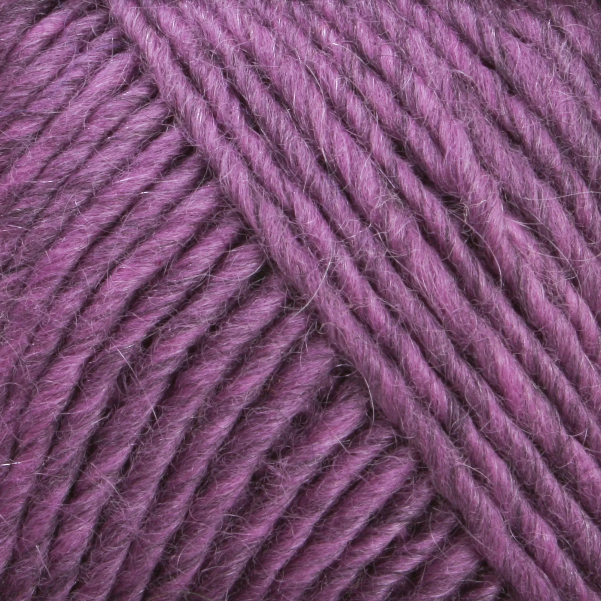 Lamb's Pride Worsted Yarn