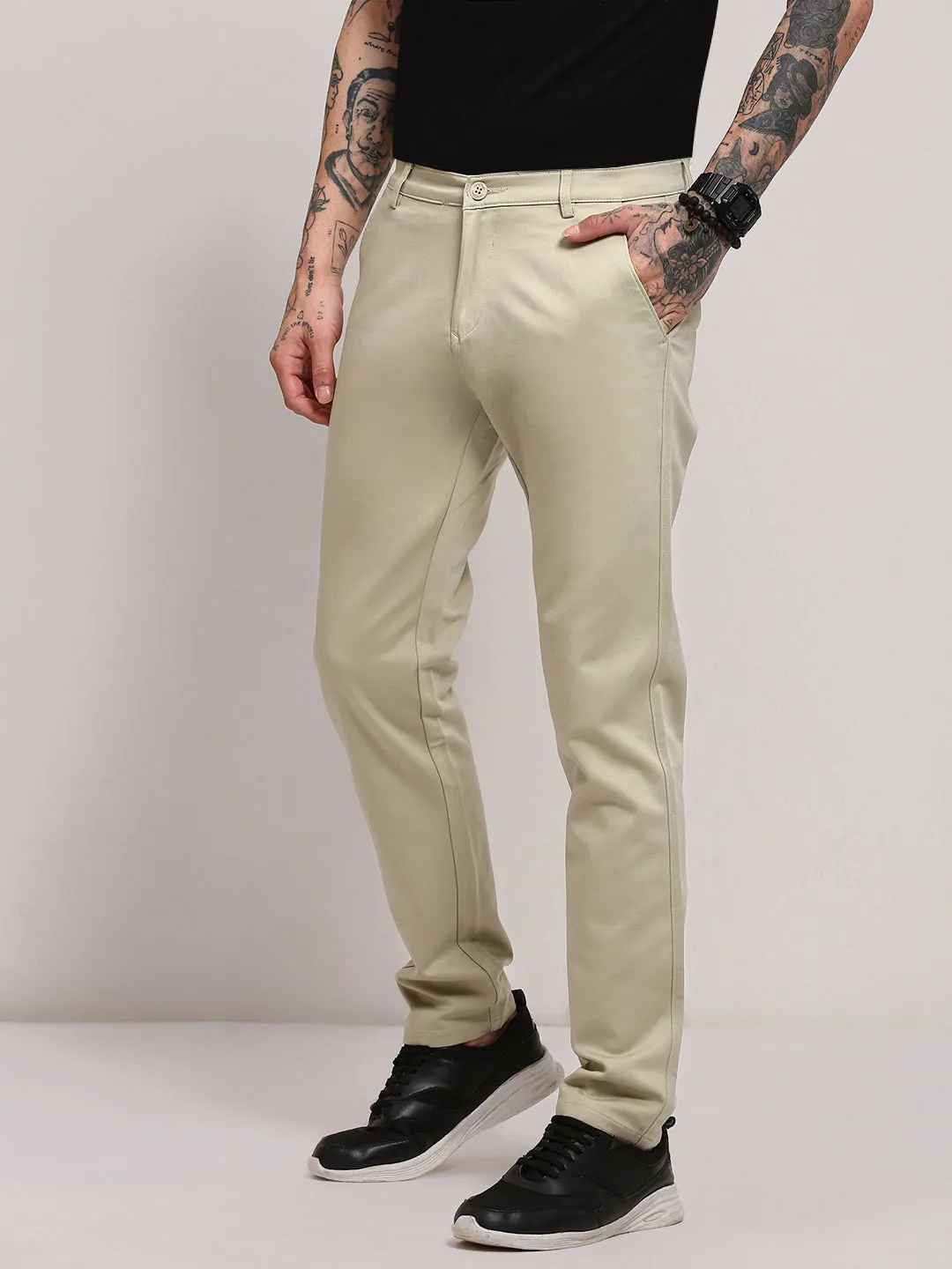 Men Green Solid Slim-Fit Cotton Trousers
