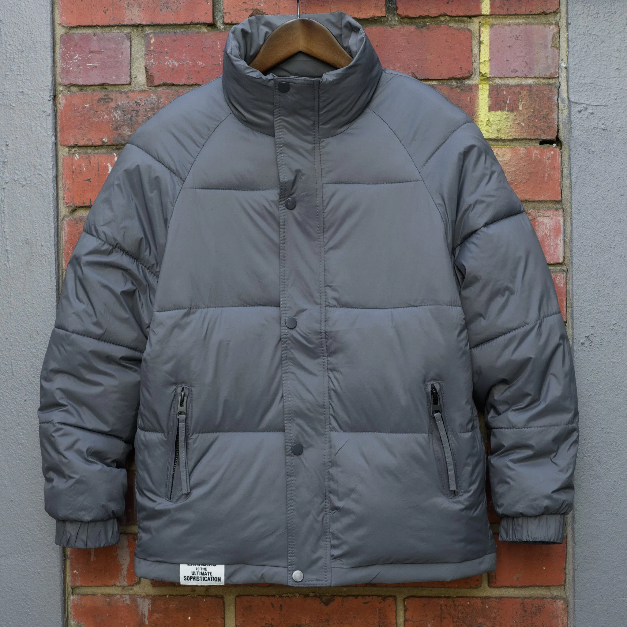 Men's Warm V Homme Puffer Jacket.