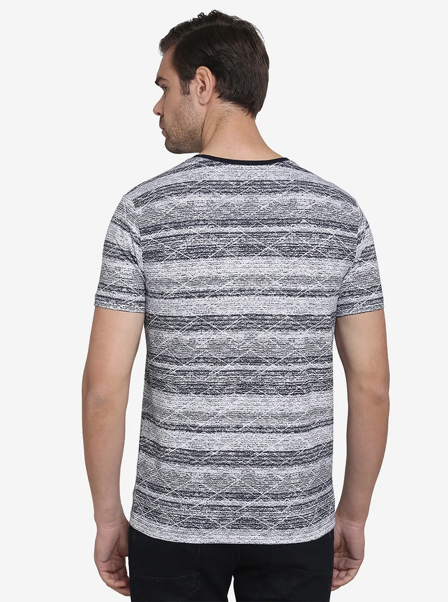 Navy Blue & Grey Printed Slim Fit T-Shirt  | JadeBlue