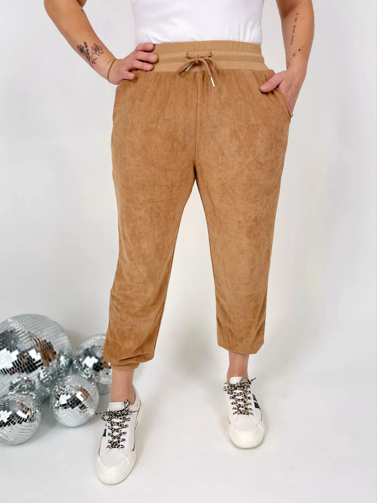 Plush Paradise Joggers {Multiple Colors!}
