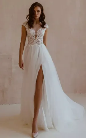 Sexy A Line Lace Tulle Short Sleeve V-neck Sweep Train Wedding Dress with Split Front-715915