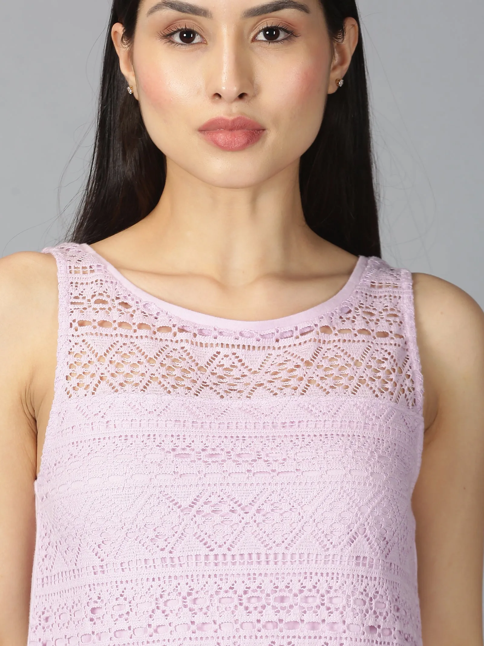 Women Pink Solid Trendy Laced Round Neck Tank Top